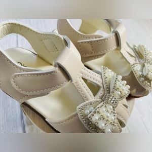 Girl’s Pearl Bow Sandals, Soft Bottom Sandals, Girl’s Sandals